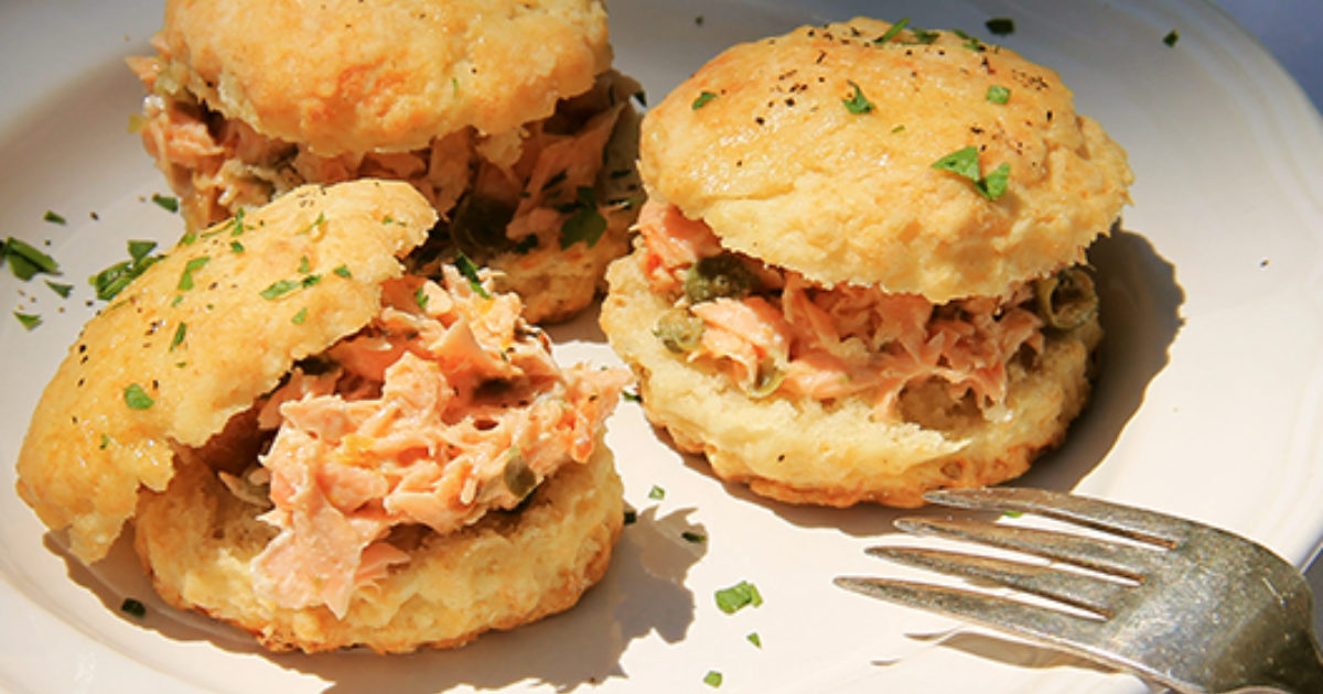 Black Pepper Biscuits with Smoked Salmon | Laura Chenel